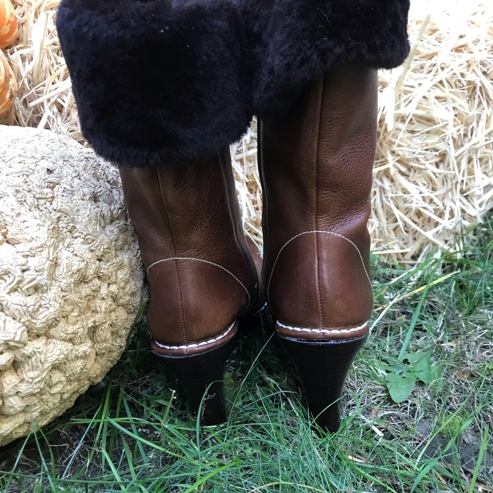 Lauren Ralph Lauren Leather Boots with Faux Fur - Picture 4 of 7